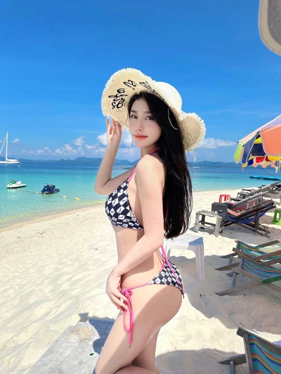 特殊节日的温馨礼赞，定制上门品茶服务